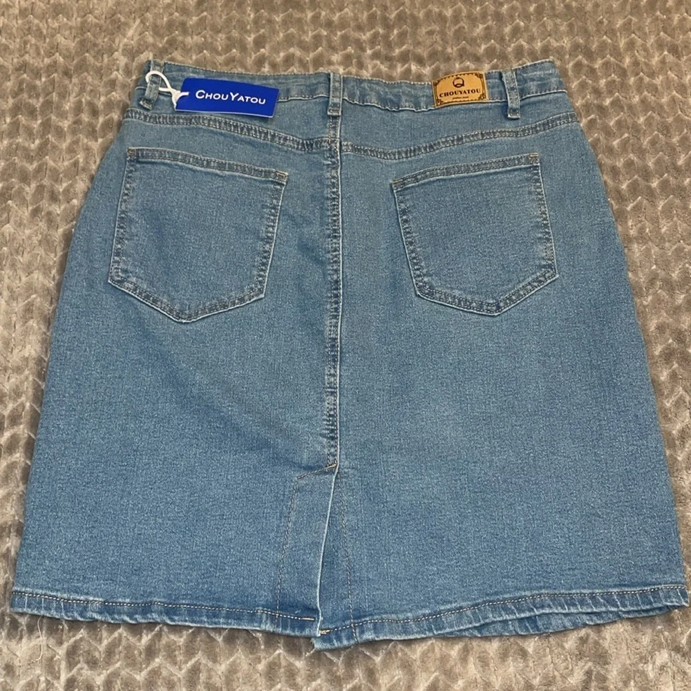 NWT Chou Tayou Blue Denim Skirt Size Large. Mini Skirt. - Picture 4 of 5